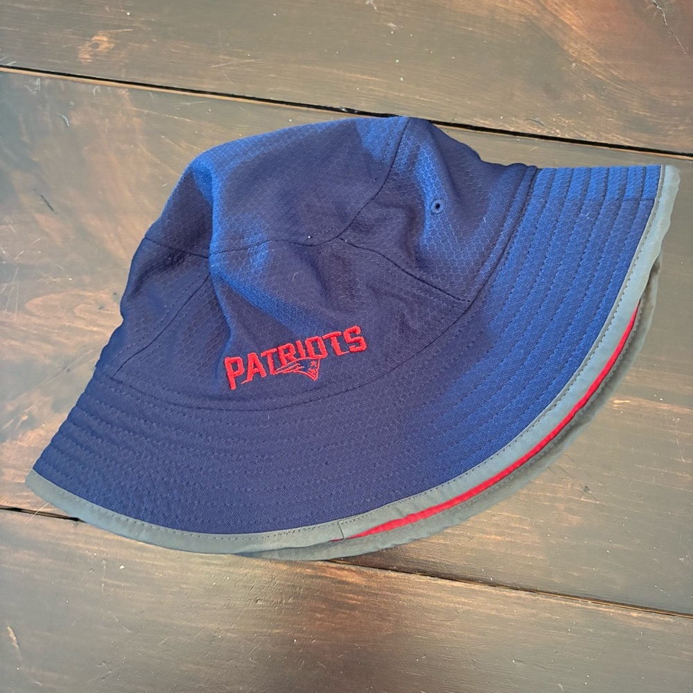 New Era Blue and Red Patriots Bucket Hat